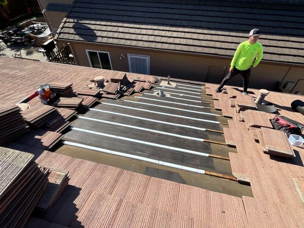 New felt and water-flow battens installed on a tile roof repair